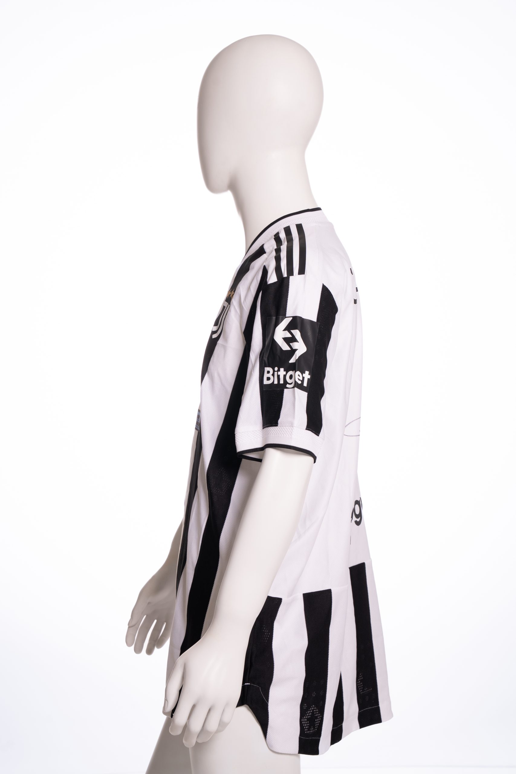 Maglia di Giorgio Chiellini autografata – Il guerriero della difesa italiana - immagine 3